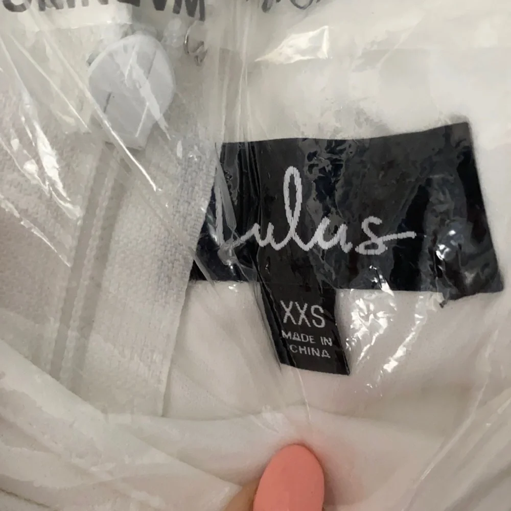 ✨ NWT! Lulu’s White Party Dress - Picture 3 of 5